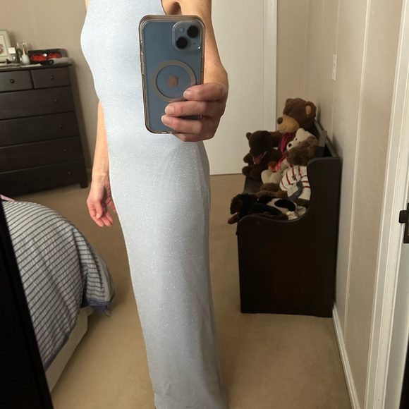 Oblique Gown - Picture 7 of 7